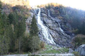 Le cascare di Nardis, Val di Genova