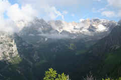 Val d'Ambiez da Forcella Bregain, sullo sfondo Cima Tosa e Cima Ambiez