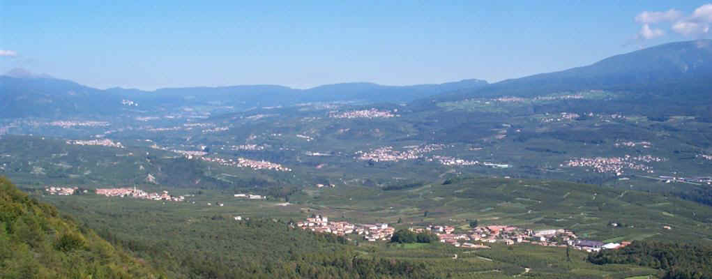 Alta Valle di Non dalla strada per il rifugio Peller